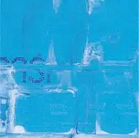 Loesungsmittel_DEBATAPE-200×199 Vue détaillée d'un ruban de sécurité DEBATAPE présentant des dommages causés par un solvant. La surface du ruban est attaquée, maculée ou partiellement dissoute, ce qui suggère l'utilisation d'une substance chimique pour tenter une manipulation.